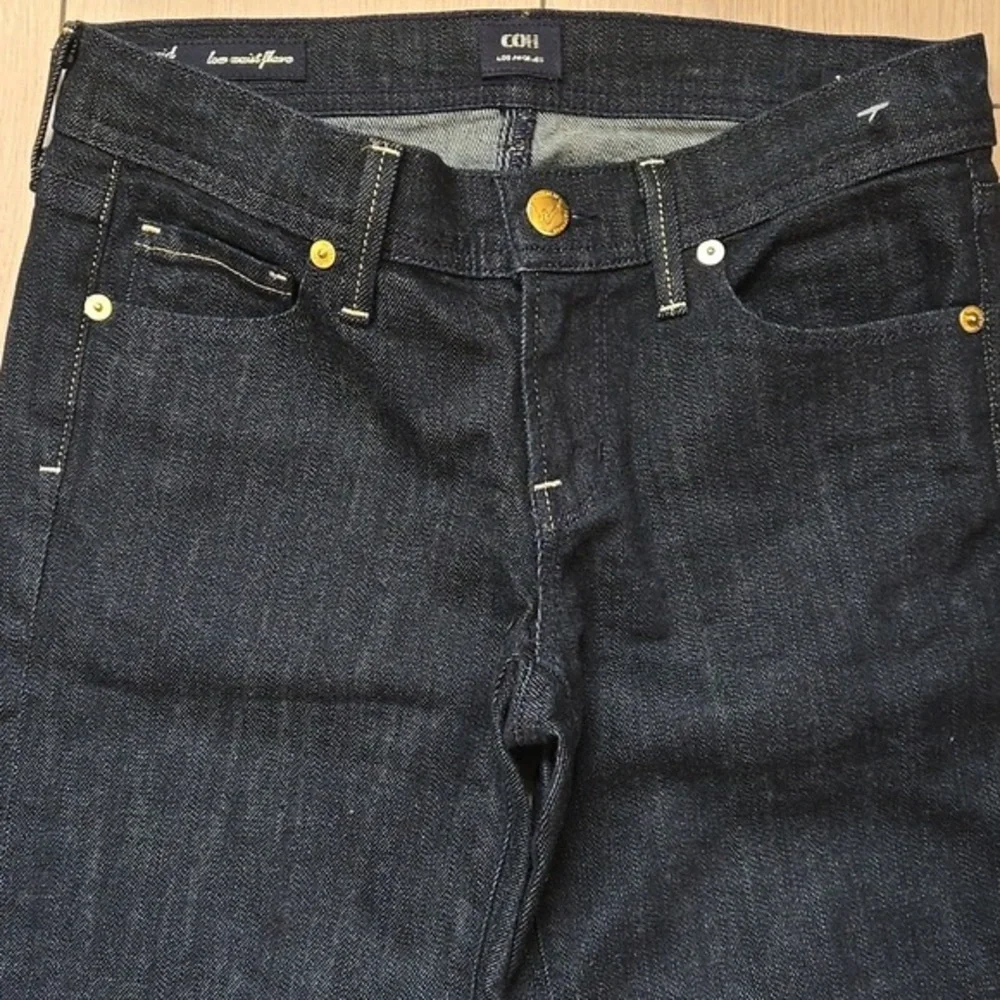 Women's Black Flared Jeans - Picture 4 of 4